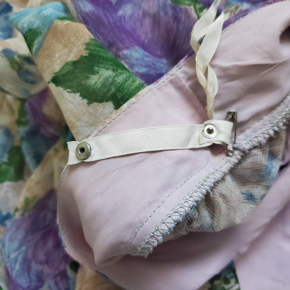70s Vintage Floral Print Maxi Dress - Picture 12 of 12